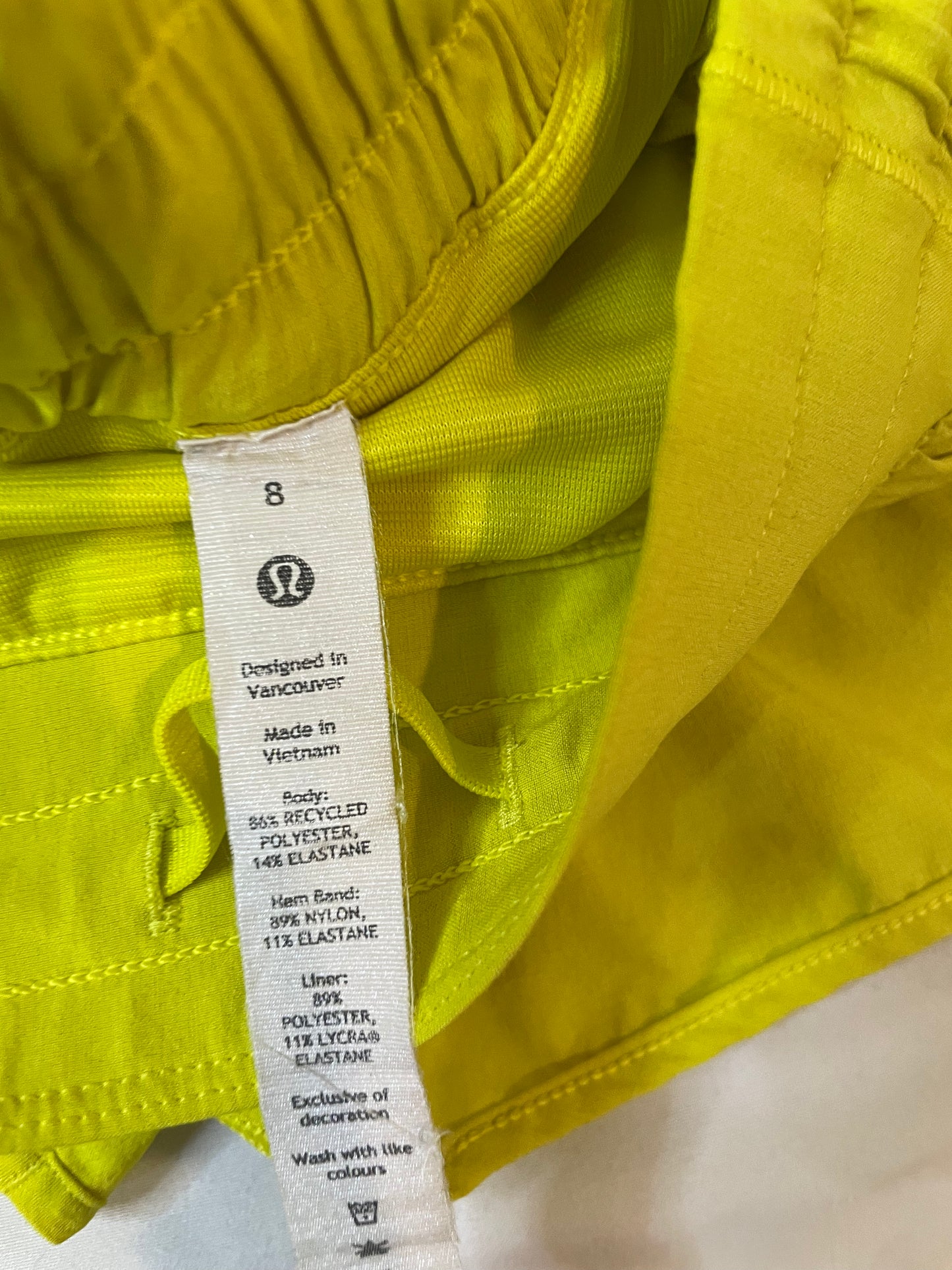 Size 8 Sonic Yellow Hotty Hot Shorts 2.5"