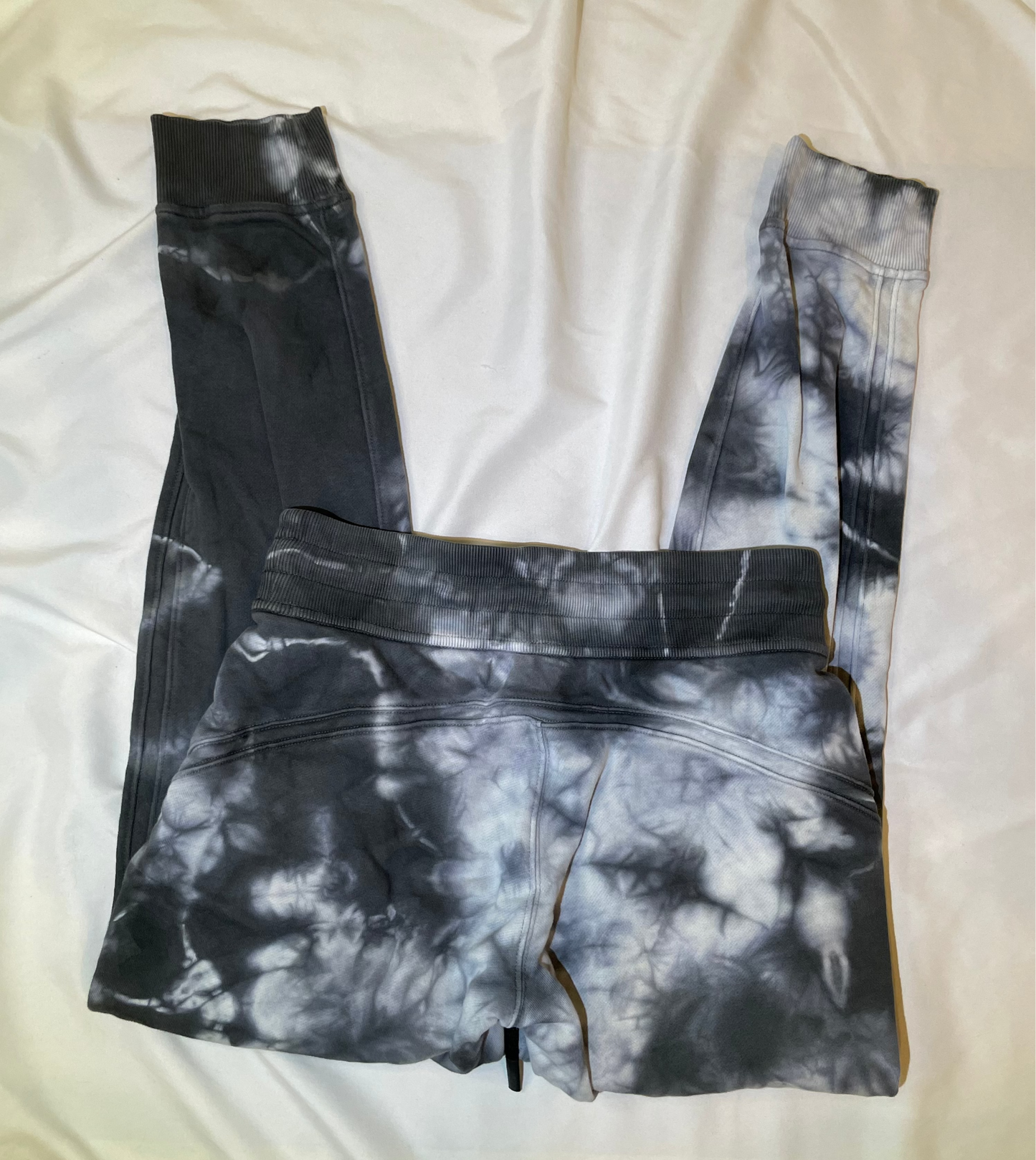 Size 4 Patterened Joggers