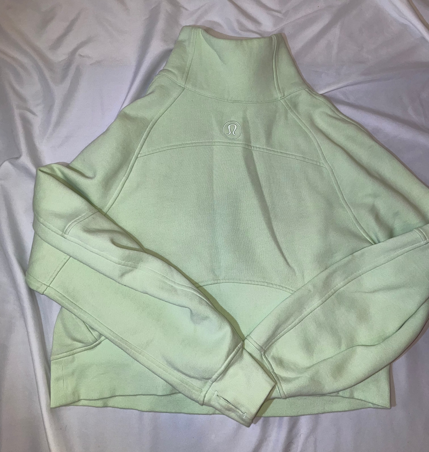 Size S/M Kohlrabi Green Funnel Neck Half Zip Scuba