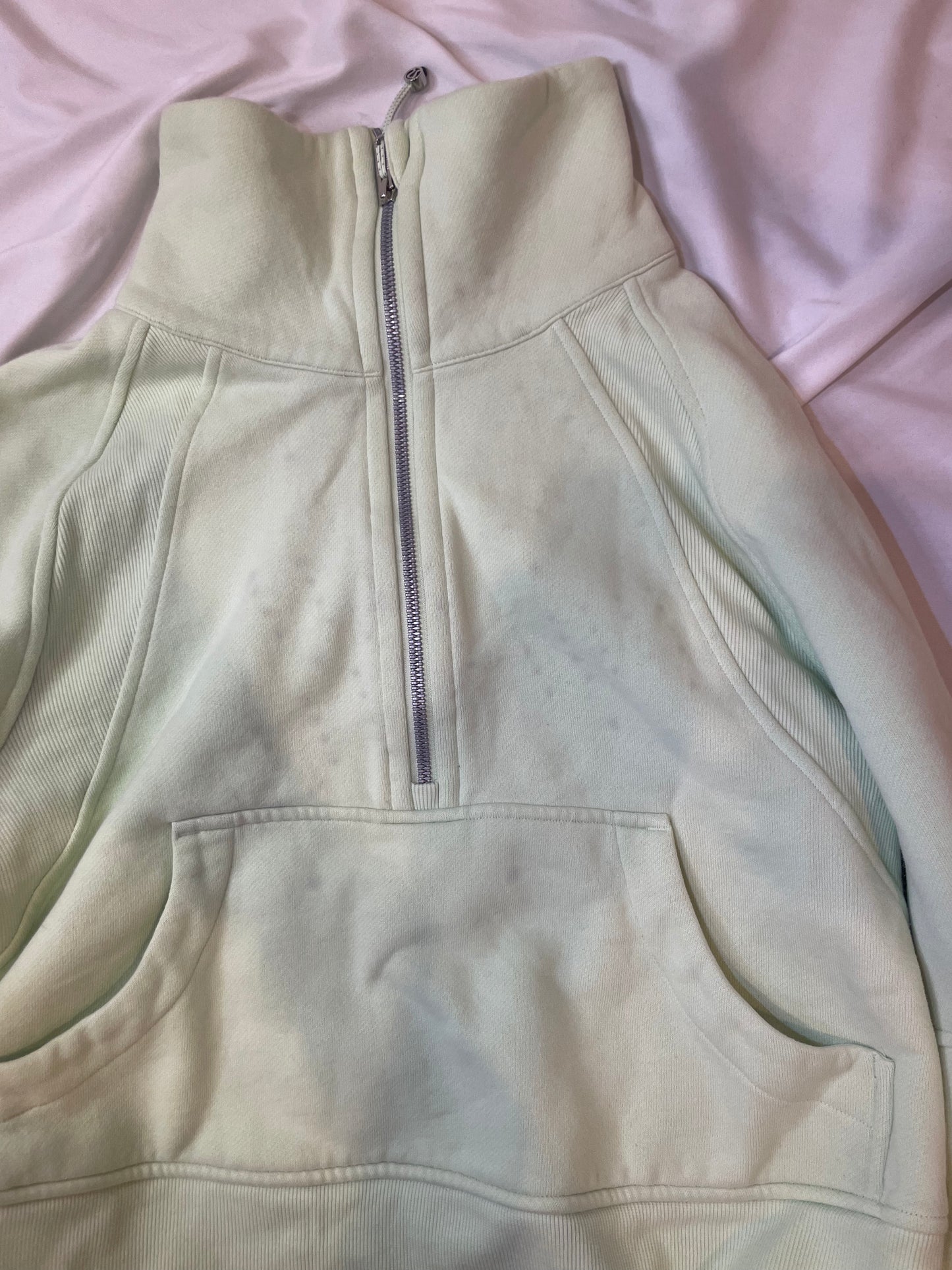 Size S/M Kohlrabi Green Funnel Neck Half Zip Scuba